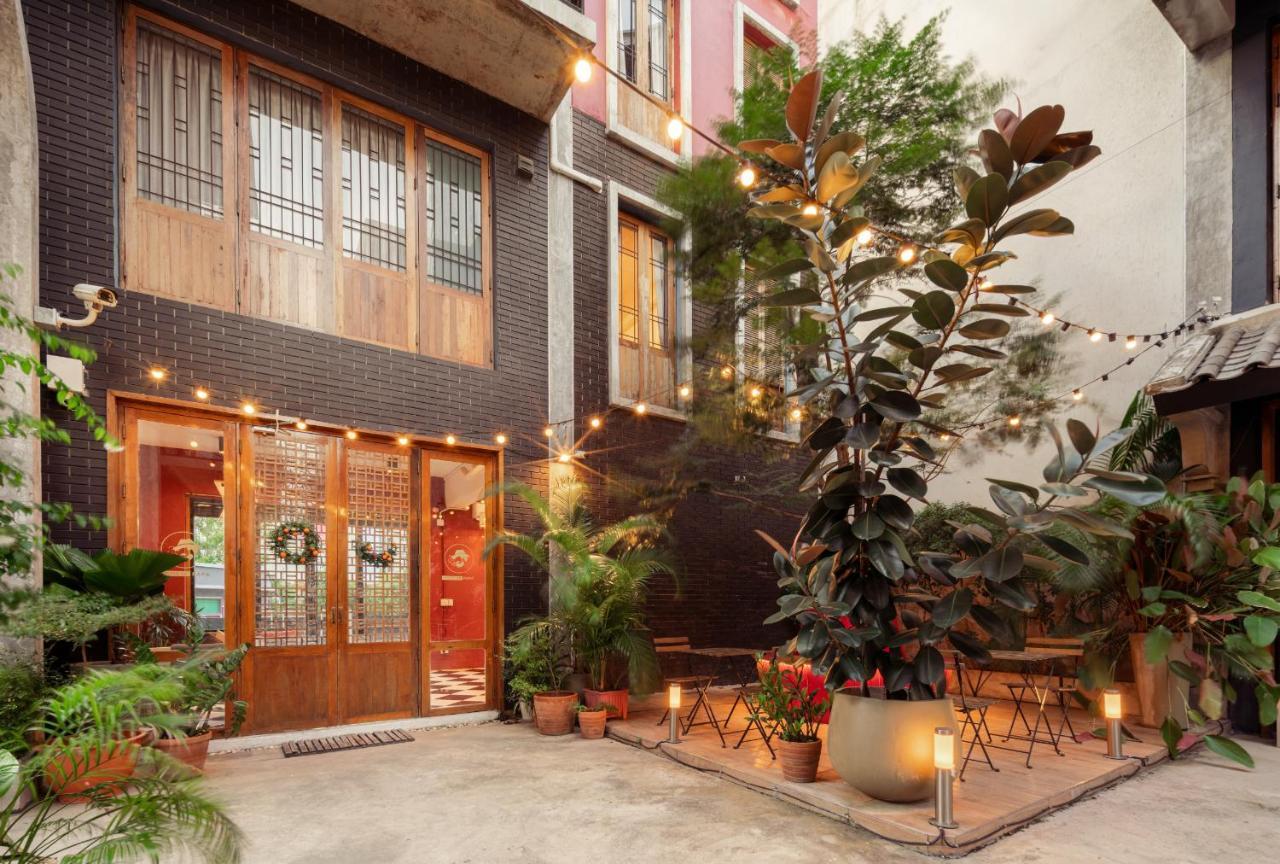 House Of Papa Bangkok Siam Hotel Exterior foto